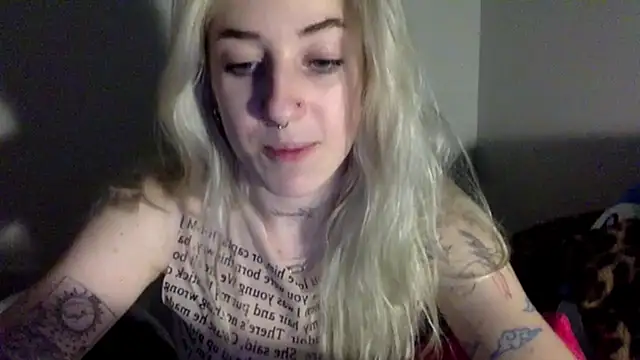 EmmyWet online show from March 11, 2026, 8:47 pm