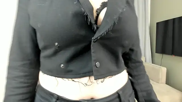 Snapshot of AmeeGalinis chatting on March 4, 2026, 6:48 pm AmeeGalinis online show from March 4, 2026, 6:48 pm