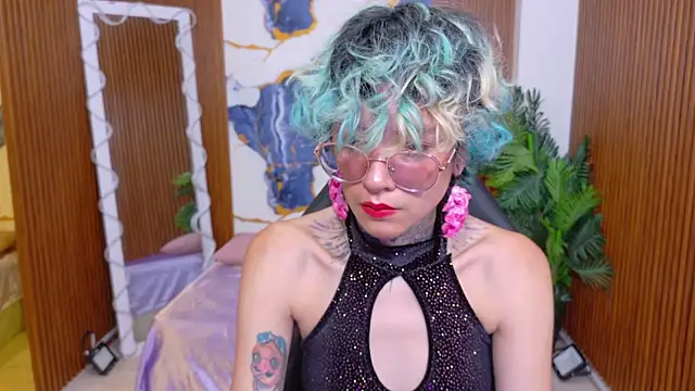 Snapshot of Lyra_tay chatting on June 6, 2026, 7:08 pm Lyra tay online show from June 6, 2026, 7:08 pm