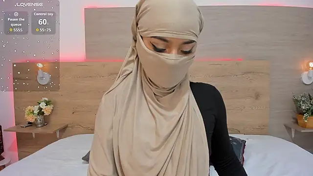  jennaa online show from March 26, 2026, 8:18 pm