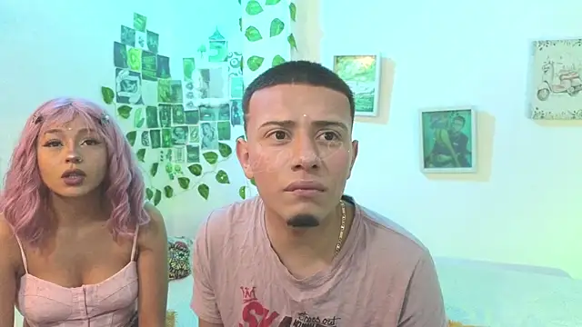 DayandDesire online show from April 1, 2026, 4:03 am