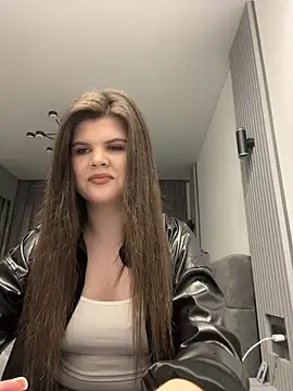 Lollipop p  online show from April 4, 2026, 11:11 pm