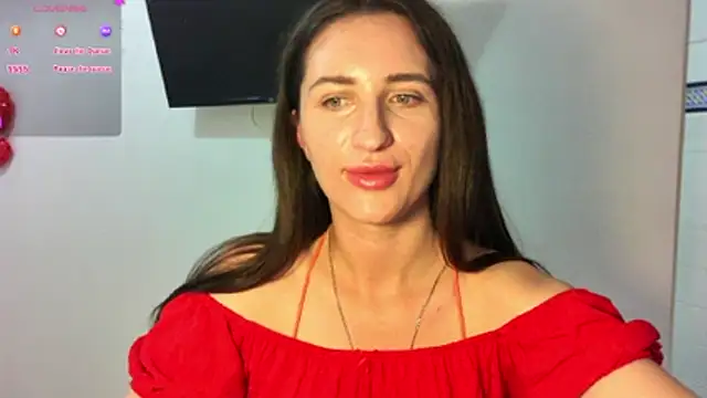 EveLuxe01 online show from April 26, 2026, 6:38 pm