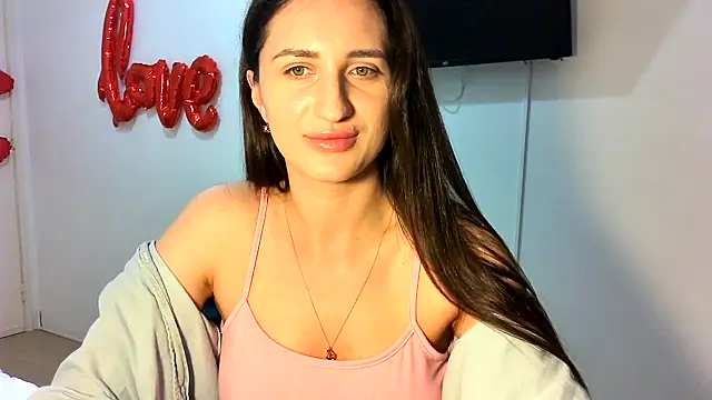 EveLuxe01 online show from March 3, 2026, 7:21 pm