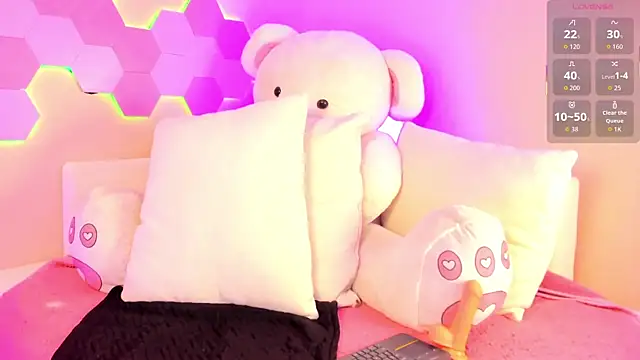 Candyskinny21 online show from March 19, 2026, 7:25 pm