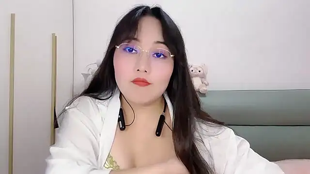 Susu-36E online show from April 12, 2026, 10:51 am