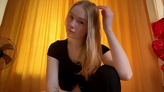 RimyPlaza online show from March 8, 2026, 12:16 am