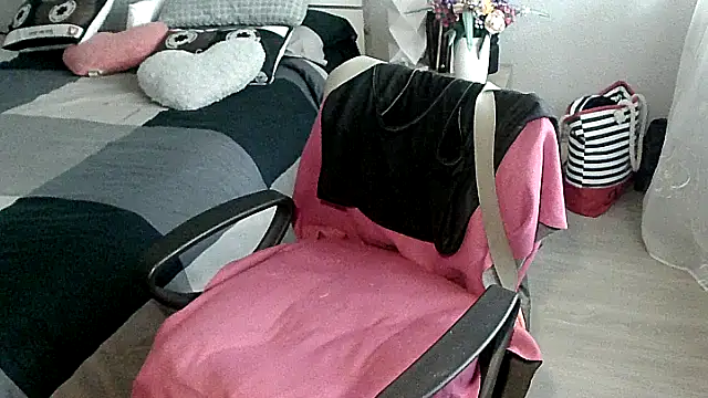 Snapshot of mariaplaya chatting on May 4, 2026, 6:49 am mariaplaya online show from May 4, 2026, 6:49 am