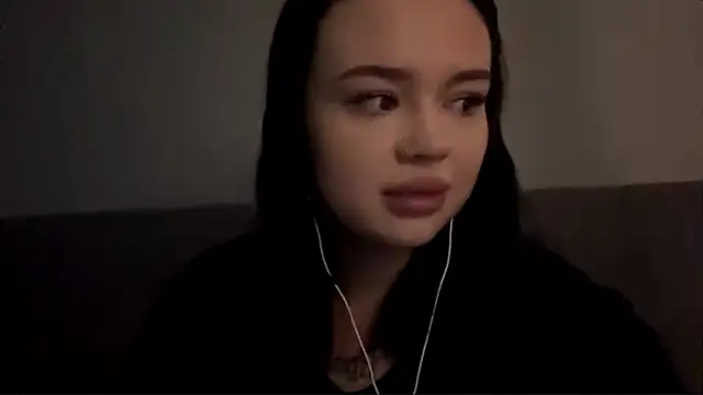 PerfectLila online show from March 4, 2026, 4:20 am