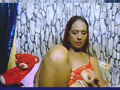 Hot queen58 online show from April 18, 2026, 7:07 pm