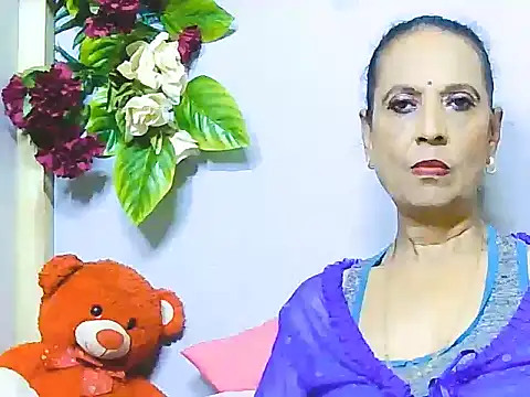 Snapshot of Hot_queen58 chatting on June 3, 2026, 2:55 pm Hot queen58 online show from June 3, 2026, 2:55 pm
