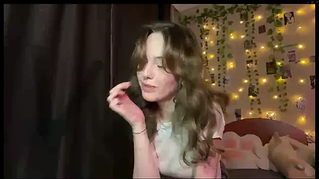 GretaMcdannold online show from March 6, 2026, 1:17 pm