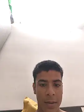 Snapshot of AmfuckingKing chatting on April 13, 2026, 2:32 pm AmfuckingKing online show from April 13, 2026, 2:32 pm