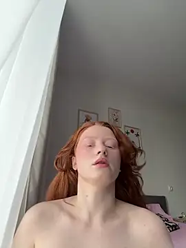 gingerlatte online show from April 30, 2026, 8:21 am