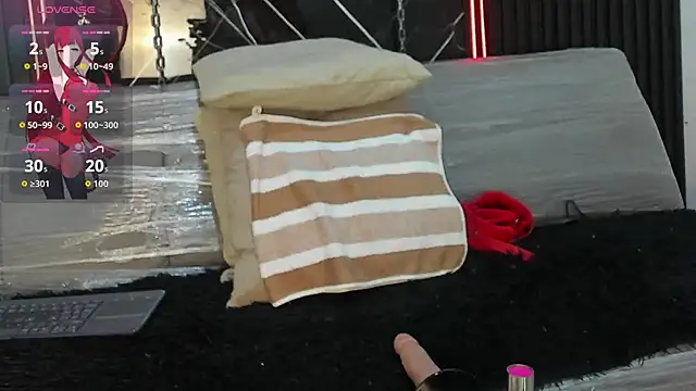 Megan Duskk online show from April 4, 2026, 12:56 pm