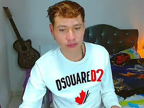  Santi2 online show from April 15, 2026, 3:45 am