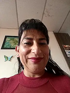 Lucia Rios online show from May 8, 2026, 10:35 pm