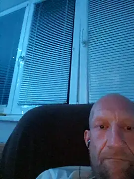 Snapshot of TurkishPsalm chatting on June 18, 2026, 12:42 am TurkishPsalm online show from June 18, 2026, 12:42 am