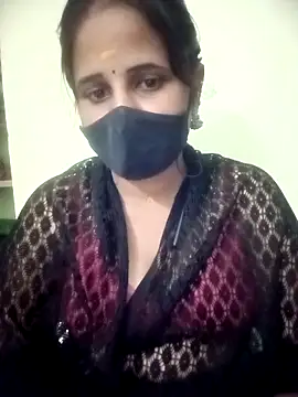 Snapshot of Tamil_Rani- chatting on March 16, 2026, 6:10 pm Tamil Rani- online show from March 16, 2026, 6:10 pm