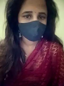 Snapshot of Tamil_Rani- chatting on April 3, 2026, 10:49 pm Tamil Rani- online show from April 3, 2026, 10:49 pm