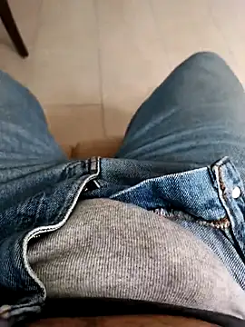 Davidort23 online show from April 16, 2026, 6:19 pm