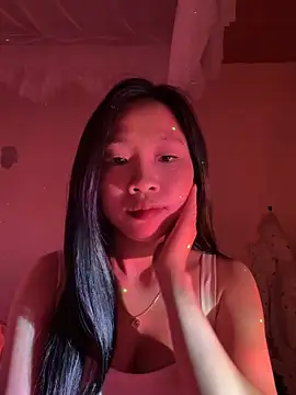 MIABCDZ online show from March 5, 2026, 6:54 am