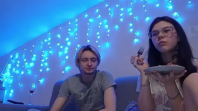 AlexDorothy online show from March 28, 2026, 9:49 pm
