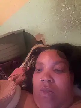 friendlybitch22 online show from June 15, 2026, 6:02 am