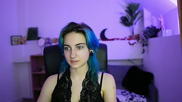 stacy  x3 online show from April 21, 2026, 1:07 pm