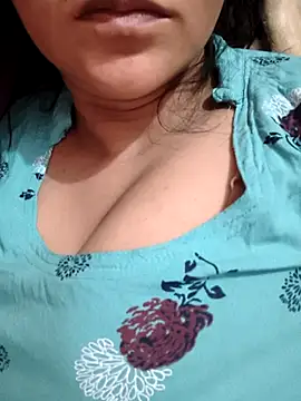 MUSKAN 786786- online show from March 1, 2026, 8:58 am