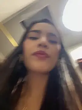 Snapshot of Mia-villalobos chatting on May 10, 2026, 5:11 am Mia-villalobos online show from May 10, 2026, 5:11 am