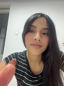 Snapshot of Mia-villalobos chatting on June 29, 2026, 11:26 pm Mia-villalobos online show from June 29, 2026, 11:26 pm