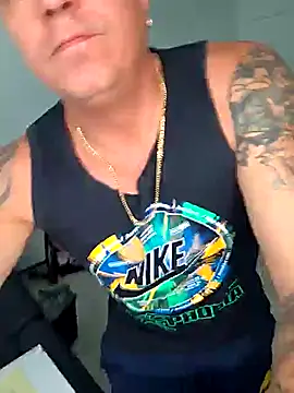 DoggiiDick online show from July 16, 2026, 12:57 pm