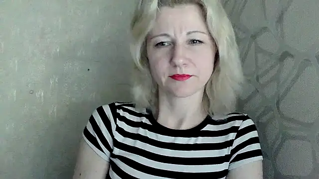 Snapshot of Katerina-Kissa chatting on March 4, 2026, 8:16 pm Katerina-Kissa online show from March 4, 2026, 8:16 pm