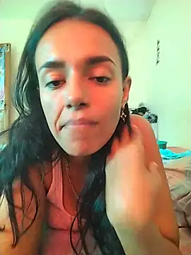 Snapshot of Miacurvi chatting on June 6, 2026, 8:25 pm Miacurvi online show from June 6, 2026, 8:25 pm