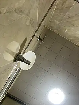 Zoe fiire online show from March 3, 2026, 11:28 am