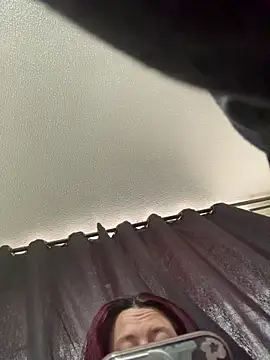 Zoe fiire online show from March 2, 2026, 12:01 pm