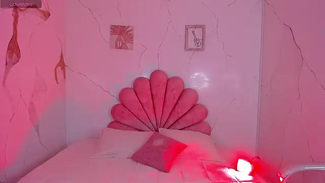 GabyOwenss online show from March 11, 2026, 10:15 pm