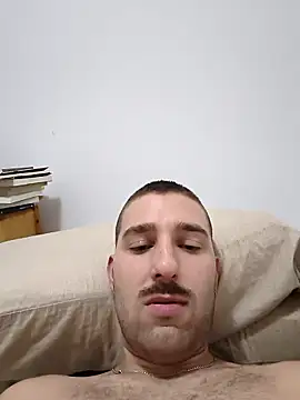 Snapshot of straightdude99 chatting on April 7, 2026, 12:23 am straightdude99 online show from April 7, 2026, 12:23 am