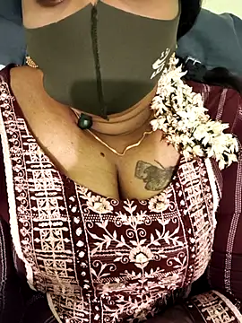 tamilamudha online show from March 4, 2026, 8:38 pm