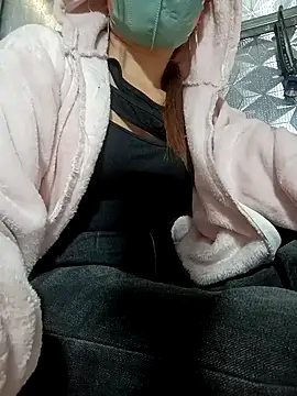 dualeo11 online show from March 8, 2026, 2:04 am