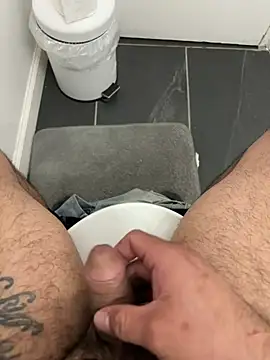 MoiH17 online show from April 8, 2026, 11:12 am