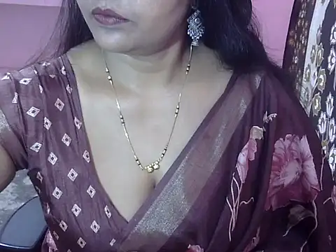 sarita012 online show from March 5, 2026, 6:21 am