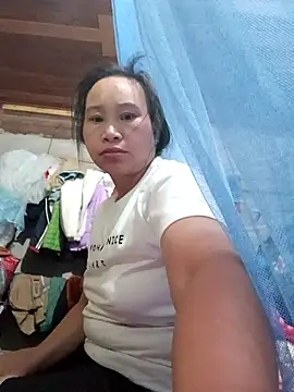 Snapshot of Boppi-chu chatting on March 4, 2026, 8:16 pm Boppi-chu online show from March 4, 2026, 8:16 pm