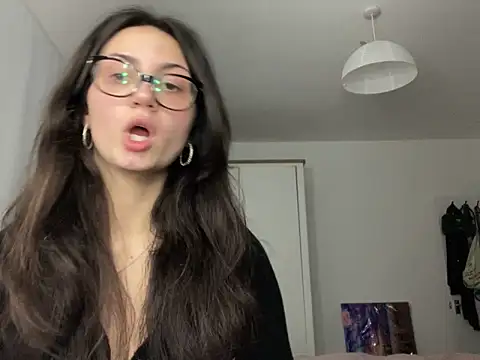 Ellamay06 online show from March 28, 2026, 9:16 pm