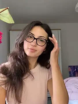 Snapshot of Ellamay06 chatting on March 1, 2026, 4:51 pm Ellamay06 online show from March 1, 2026, 4:51 pm