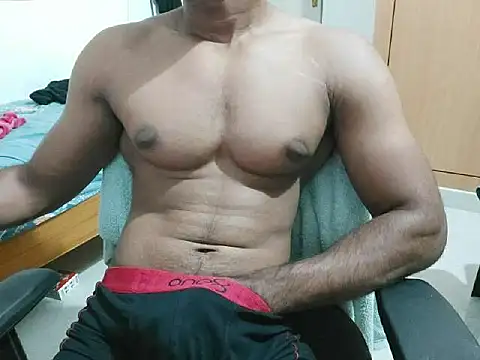 Snapshot of kratosTheHunk chatting on June 29, 2026, 6:51 pm kratosTheHunk online show from June 29, 2026, 6:51 pm