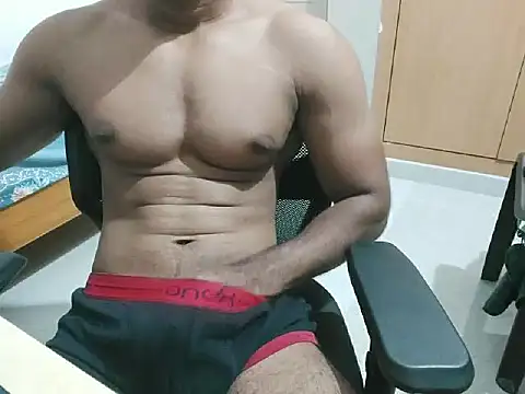 Snapshot of kratosTheHunk chatting on June 14, 2026, 6:53 pm kratosTheHunk online show from June 14, 2026, 6:53 pm