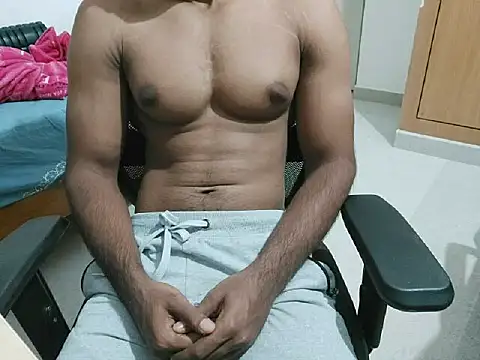 Snapshot of kratosTheHunk chatting on June 23, 2026, 7:34 pm kratosTheHunk online show from June 23, 2026, 7:34 pm