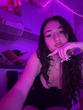 Snapshot of Claraaaaa06 chatting on March 2, 2026, 8:38 pm Claraaaaa06 online show from March 2, 2026, 8:38 pm